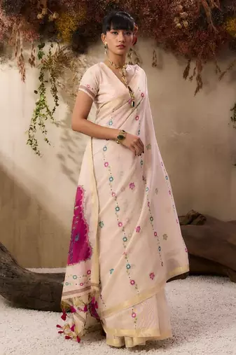 pink solid blended cotton saree with blouse