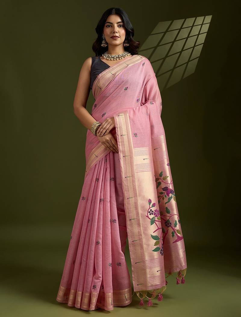 pink solid blended cotton saree with blouse
