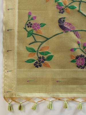green solid blended cotton saree with blouse 3