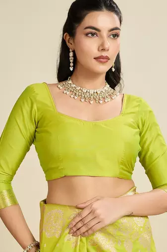 Green solid silk blend saree with blouse