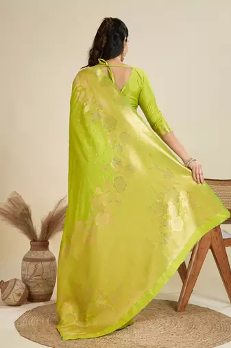 Green solid silk blend saree with blouse