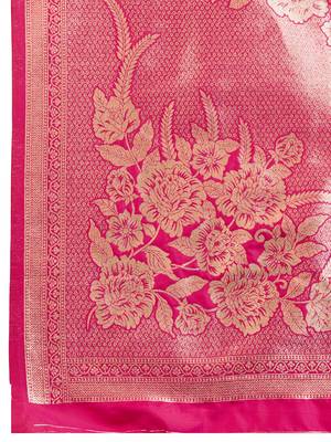 Pink solid silk blend saree with blouse 4