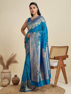 Blue solid silk blend saree with blouse 2