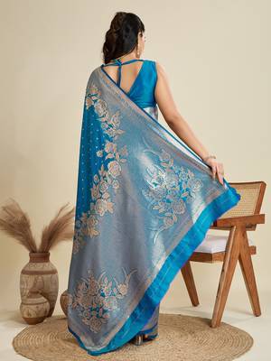Blue solid silk blend saree with blouse 4
