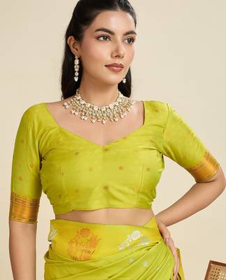 Green solid silk blend saree with blouse 2