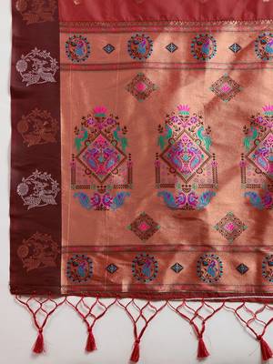 Maroon solid silk blend saree with blouse 3