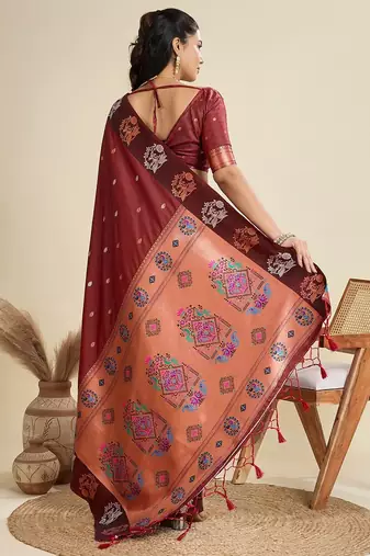 Maroon solid silk blend saree with blouse