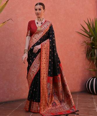Black solid silk blend saree with blouse 1