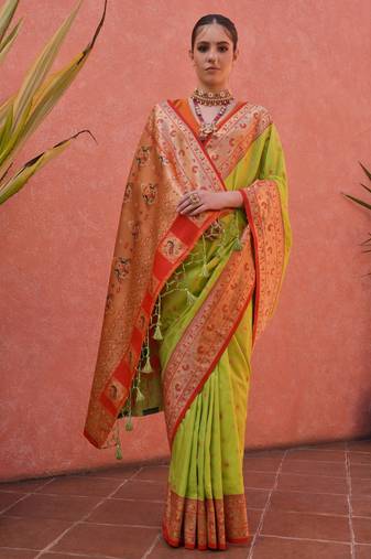 Green solid silk blend saree with blouse