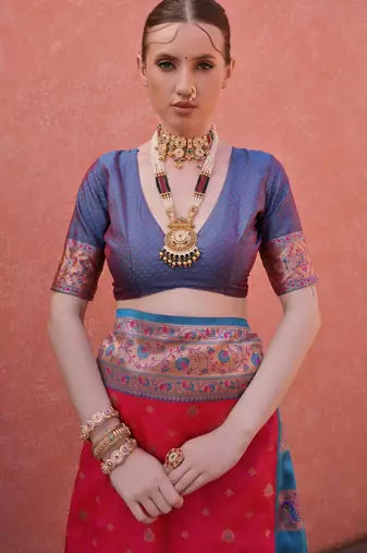 Pink solid silk blend saree with blouse