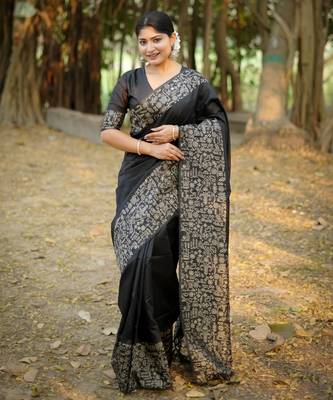 black solid raw silk blend saree with blouse 1