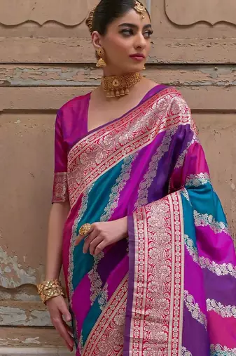 Pink solid silk blend saree with blouse