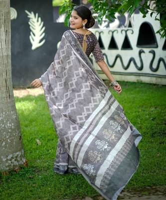 grey solid silk blend saree with blouse 2