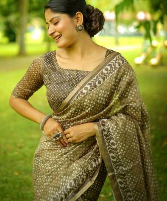 olive solid silk blend saree with blouse 3