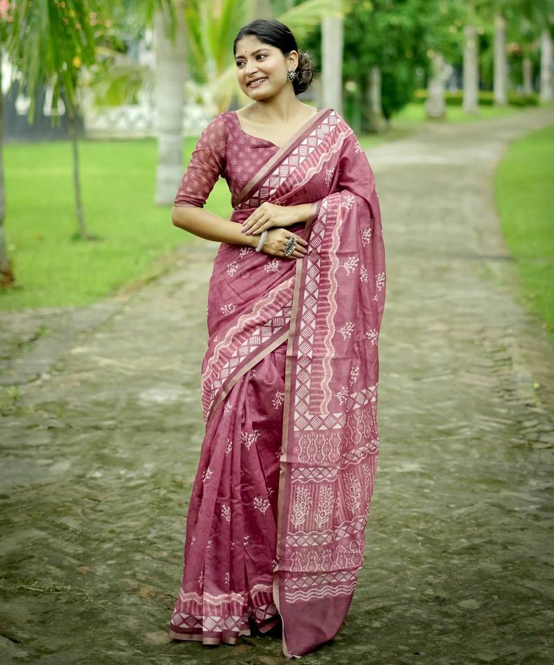 pink solid silk blend saree with blouse