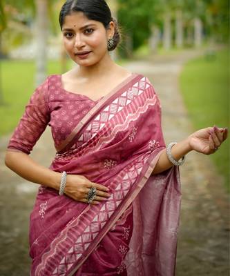 pink solid silk blend saree with blouse 3