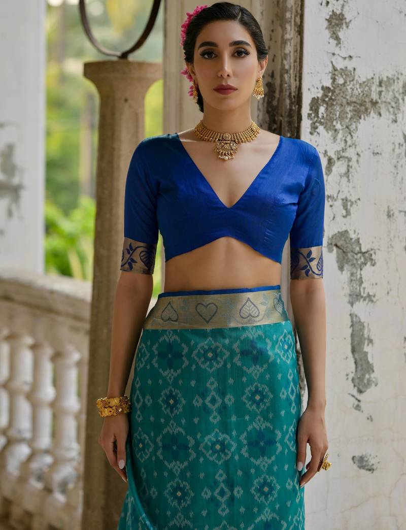 blue solid raw silk blend saree with blouse