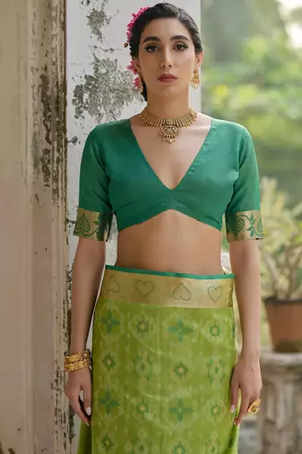 green solid raw silk blend saree with blouse