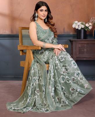plum mannequin store printed saree 2