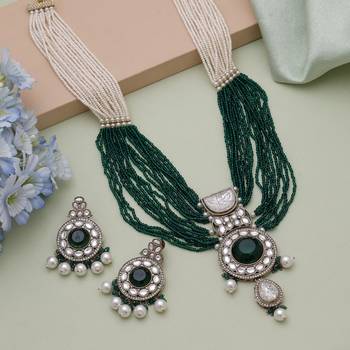 Green kundan necklace set 1