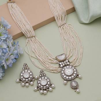 White kundan necklace set 1