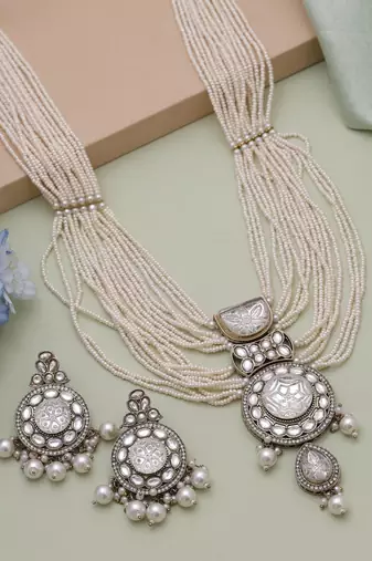 White kundan necklace set