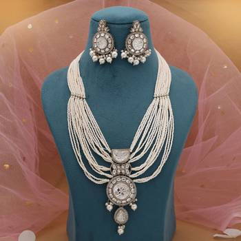 White kundan necklace set 2