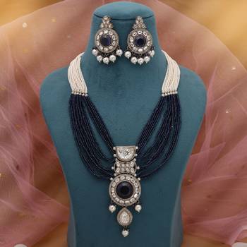 Blue kundan necklace set 2