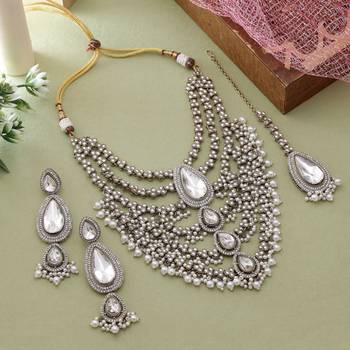 White premium kundan necklace set 1