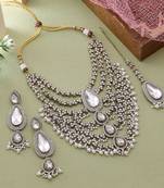 White premium kundan necklace set