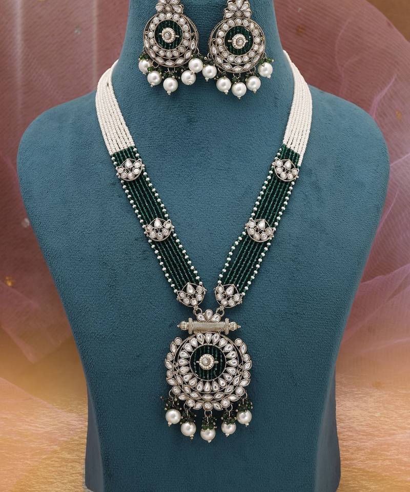 Green classic kundan necklace set