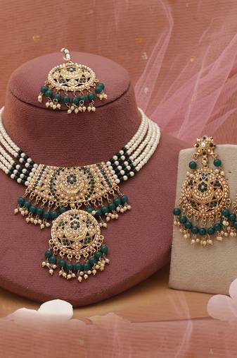 Green traditional rajputi rani haar