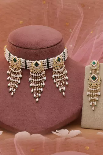 Green & white choker rajputi rani haar