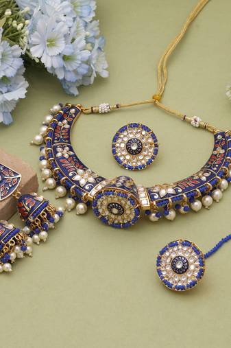 Blue hasli meenakari necklace set