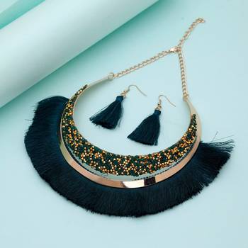 Green fashion hansli necklace set 1