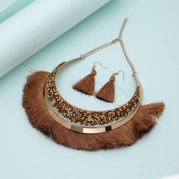 Gold fashion hansli necklace set 1