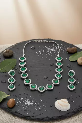 Green cz-ad subtle necklace set