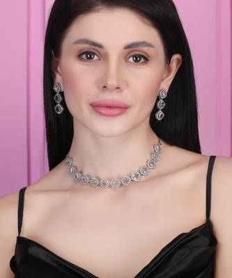 White cz-ad subtle necklace set 2