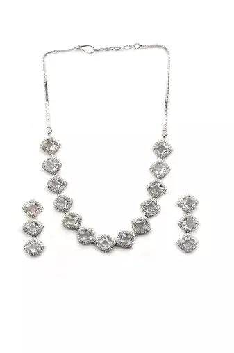 White cz-ad subtle necklace set