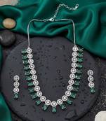 Silver plated green square ad necklace set