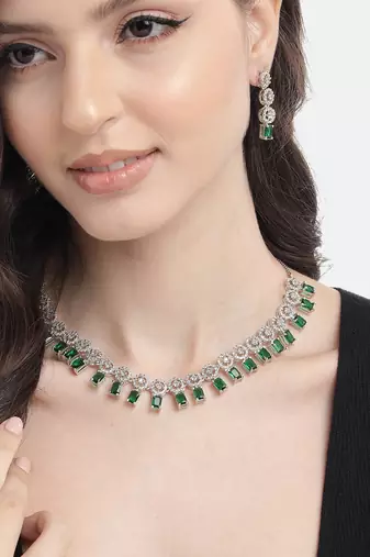 Silver plated green square ad necklace set