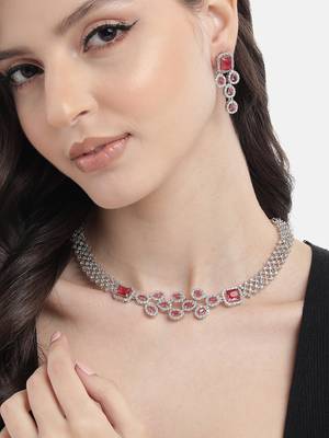 Red ad studded leaf necklace set 2