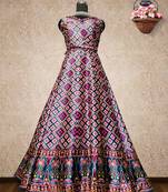 Ikkat Patola Print SemiStitched Satin Crop-Top choli