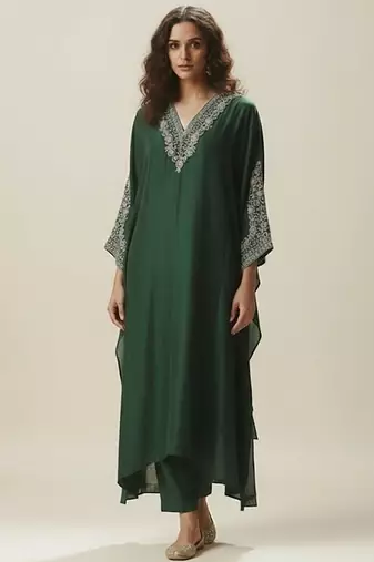 Green chanderi embroidered kurta set