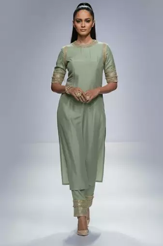 Green chanderi plain kurta set