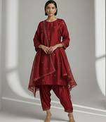 Maroon chanderi embroidered kurta set