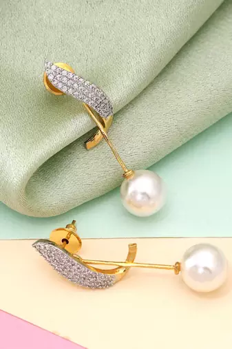 White color american diamond earrings