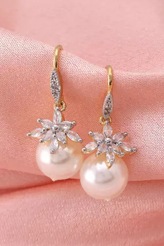 White color american diamond earrings