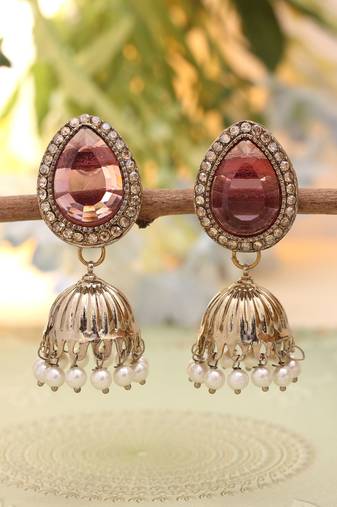 Magenta color fashion earrings