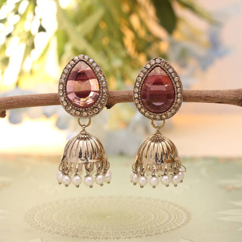 Magenta color fashion earrings